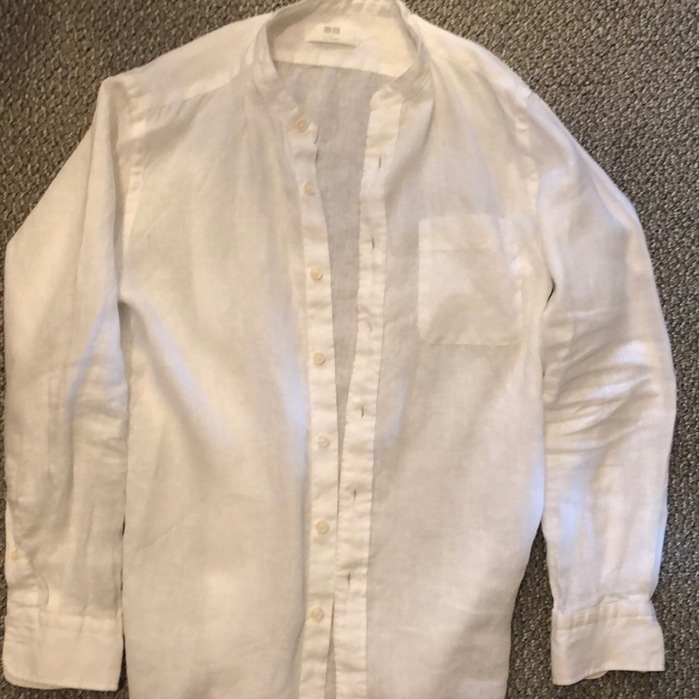 Uniqlo linen shirt